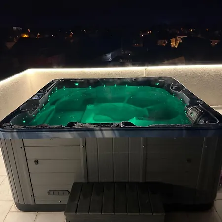 Premium * Крайова