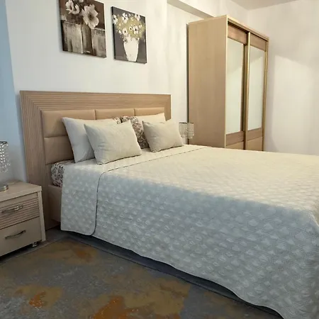 Premium Крайова