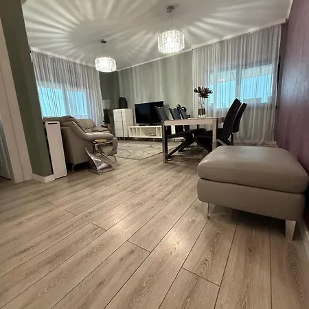 Premium Апартаменты Крайова