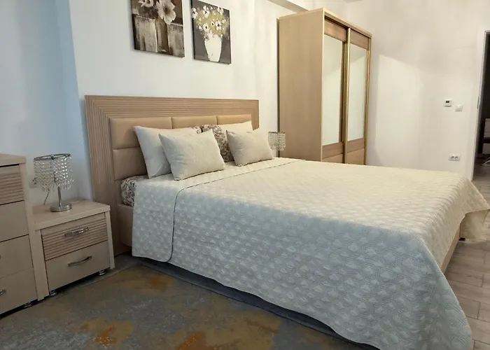 Premium クラヨーヴァ