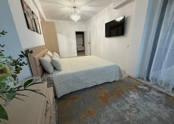 Premium アパート *