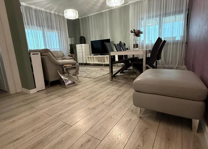 Premium アパート クラヨーヴァ